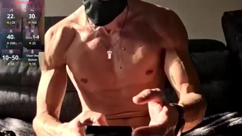 apollonfitx_69 online show from 11/30/25, 12:31