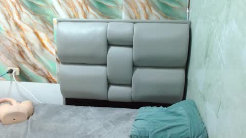 Apolo online show from 09/17/25, 06:53