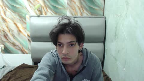 Apolo online show from 10/19/25, 05:24