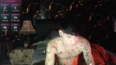 Apolo online show from 11/17/25, 10:48