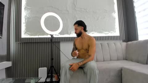 APOLO online show from 02/22/25, 05:02