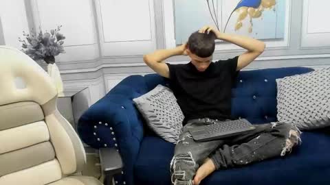   online show from 03/22/26, 01:31