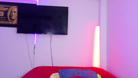 Apolo online show from 06/02/26, 01:40