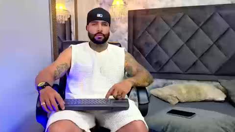 Apolo online show from 09/20/25, 11:17