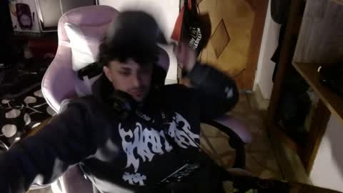 Andres online show from 06/04/26, 03:12