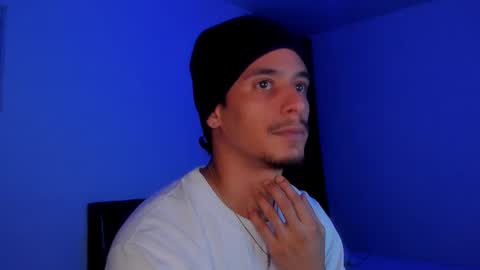 Snapshot of apolodg1 chatting on 02/03/25, 02:36 TONY INDEPENDENT MODEL online show from 02/03/25, 02:36