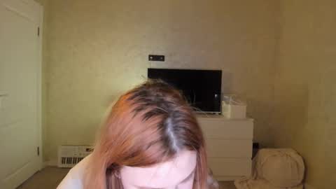 appleyummybuns online show from 02/10/26, 01:37