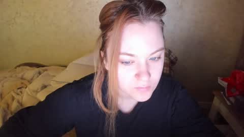 appleyummybuns online show from 03/04/26, 02:17