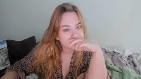 appleyummybuns online show from 07/04/26, 05:35