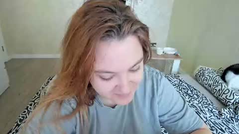 appleyummybuns online show from 07/13/26, 12:30