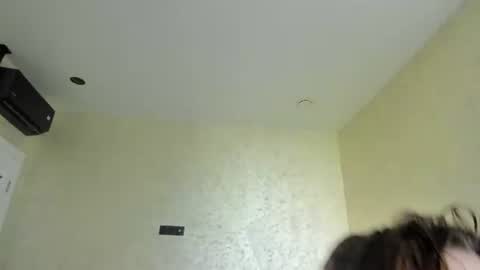 appleyummybuns online show from 07/18/26, 05:22