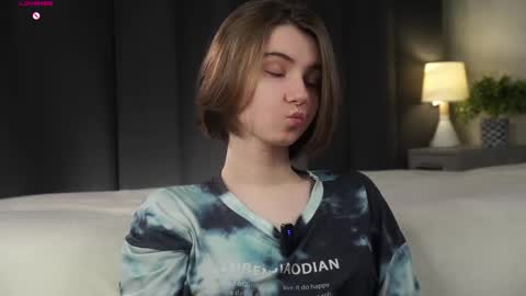 Meghan online show from 02/18/26, 01:18