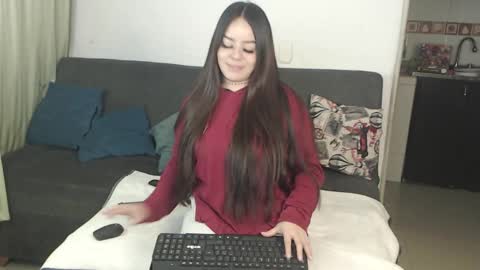 Abril Freelance Model online show from 11/12/25, 03:07