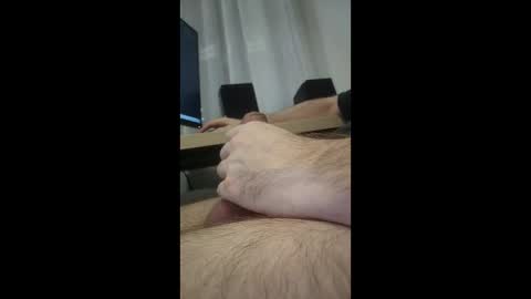 april10000 online show from 12/04/25, 04:59