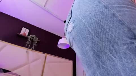 April online show from 11/26/25, 11:11