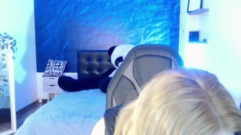  April  online show from 12/03/24, 12:06