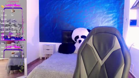  April  online show from 01/09/25, 12:09