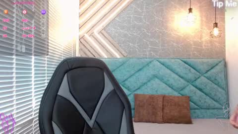  April  online show from 02/18/25, 12:28