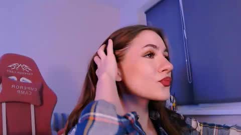 Snapshot of april_felicity chatting on 09/23/25, 07:28 April online show from 09/23/25, 07:28