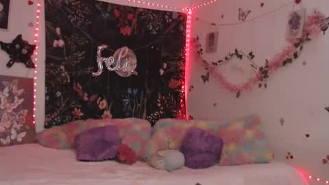 april_l6 online show from 03/18/26, 11:08