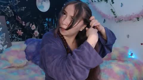 april_l6 online show from 04/11/26, 01:21