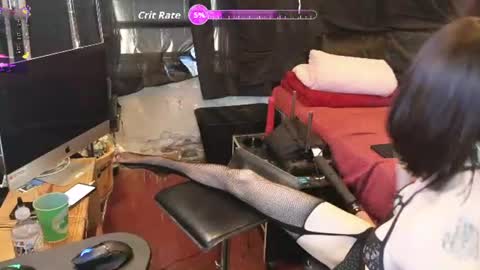 Snapshot of april_show_her chatting on 06/10/26, 06:29 April Strife online show from 06/10/26, 06:29
