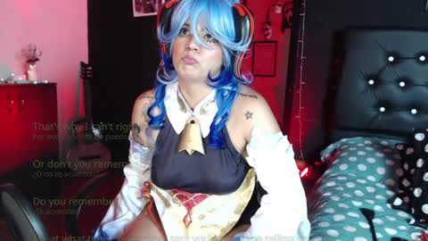 Snapshot of aprildol chatting on 01/11/25, 08:00 lucy online show from 01/11/25, 08:00