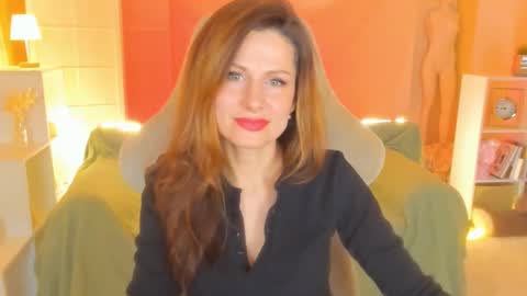 aprill_o_nill online show from 03/05/25, 04:57