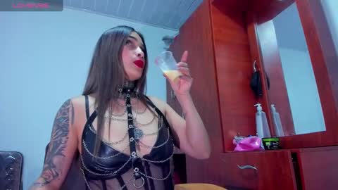 Snapshot of aprill_vagner chatting on 01/18/25, 02:14 Aprill Vagner online show from 01/18/25, 02:14