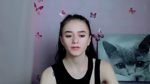 Aprill online show from 12/22/24, 03:33