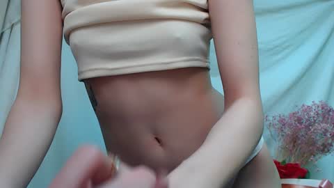 Aprill online show from 01/08/25, 02:25