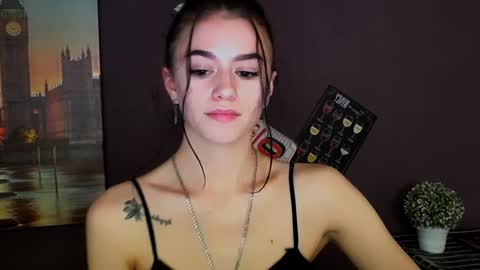 Aprill online show from 01/21/25, 05:30