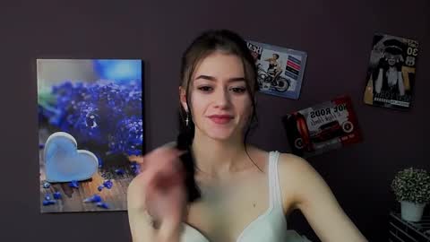 Aprill online show from 02/20/25, 11:42