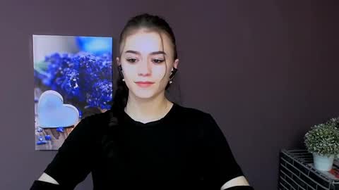 Aprill online show from 03/07/25, 02:23