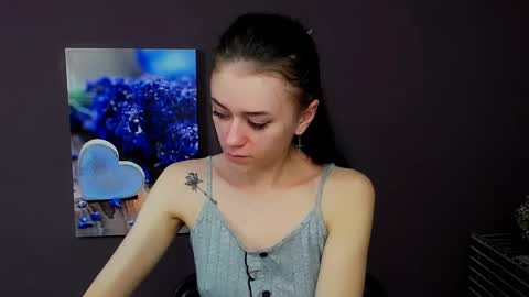 Aprill online show from 03/12/25, 12:57