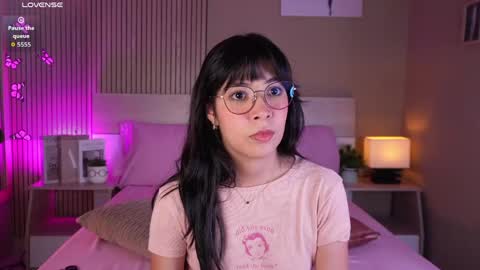 aprilqueenie online show from 05/18/26, 07:31