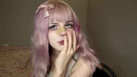Alice D online show from 05/19/26, 08:04