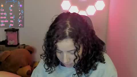 aqua emilly online show from 01/11/25, 02:20