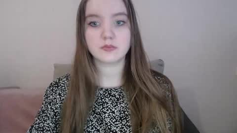 Josefin online show from 01/03/25, 07:27