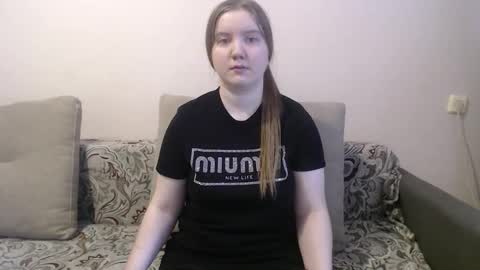 Josefin online show from 02/19/26, 03:46