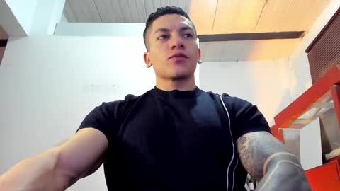 Jonathan online show from 11/04/25, 07:13