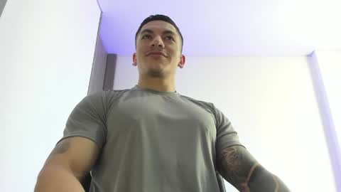 Jonathan online show from 05/06/26, 05:51