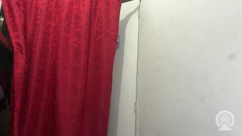 Snapshot of aquilesmade chatting on 09/24/25, 09:45 Aquilesmade online show from 09/24/25, 09:45