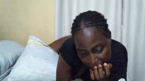 ara bellah online show from 10/25/25, 10:26