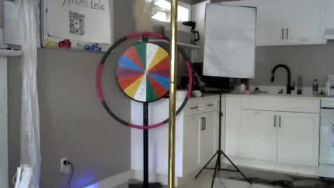 BustyPrincessLeila online show from 02/09/25, 10:00