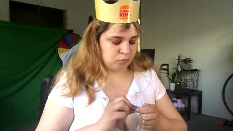 Snapshot of arabbustybeauty chatting on 04/24/26, 05:15 BustyPrincessLeila online show from 04/24/26, 05:15