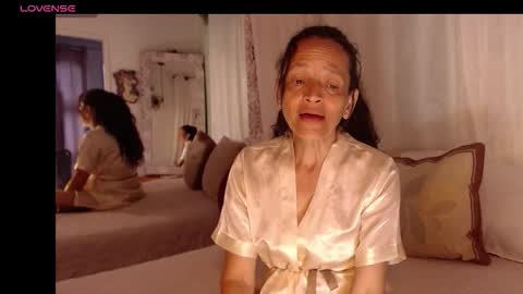 Nadia Cyel online show from 03/10/26, 10:04