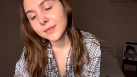 Emi online show from 12/13/25, 07:53