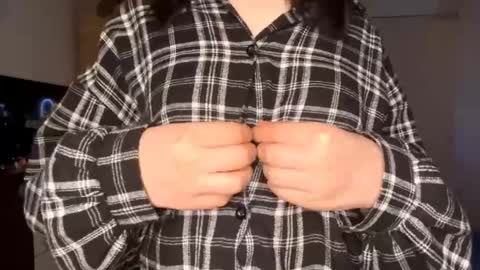 Emi online show from 04/14/26, 04:24