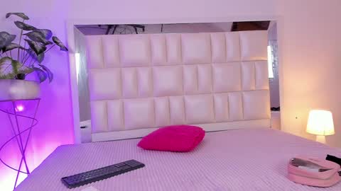   online show from 01/07/25, 05:12